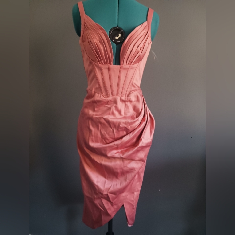 House of CB London Dark Tea Rose Dress Size L